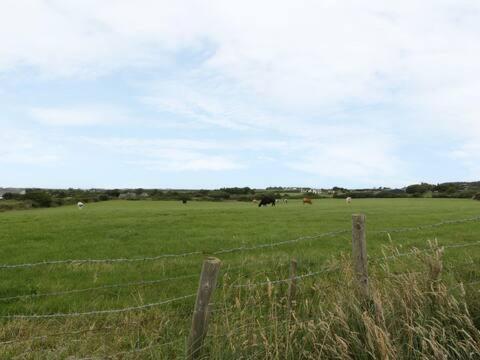 Ty Rhos, Farm Stay, Sleeps 4, Rhoshirwaun 2 Miles From Aberdaron Luaran gambar